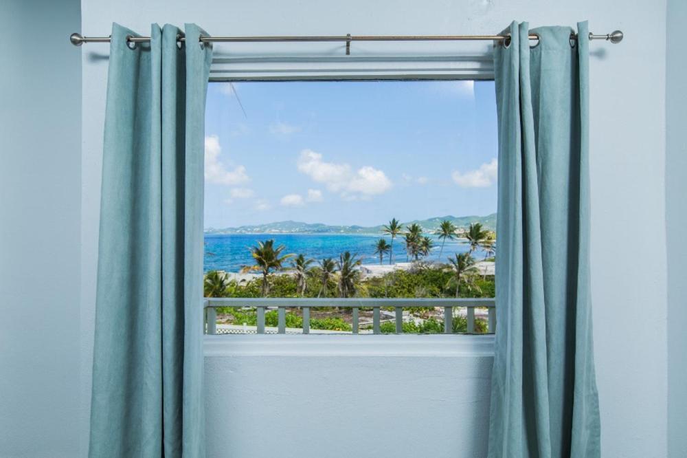 Dramatic Views From This Specious 1Bd/1Bth Christianted Bagian luar foto