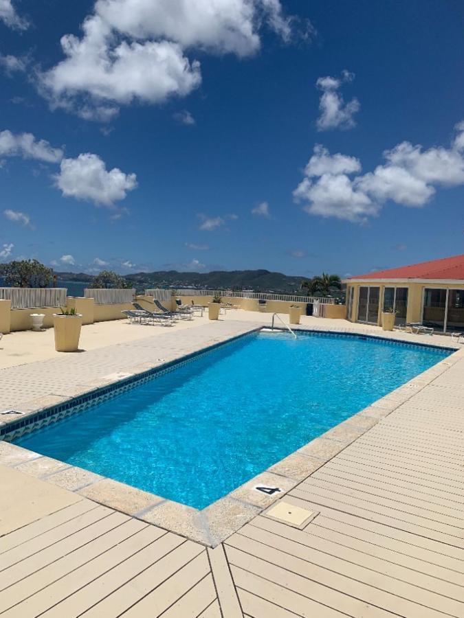 Dramatic Views From This Specious 1Bd/1Bth Christianted Bagian luar foto